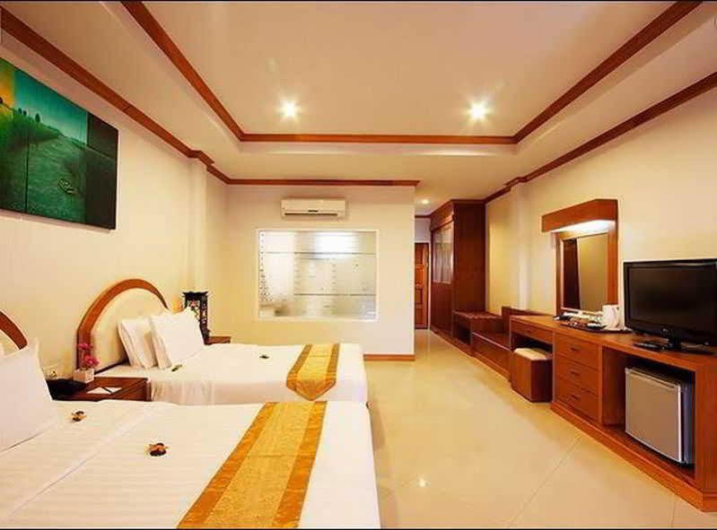 Blue Beach Club & Resort Patong Kültér fotó